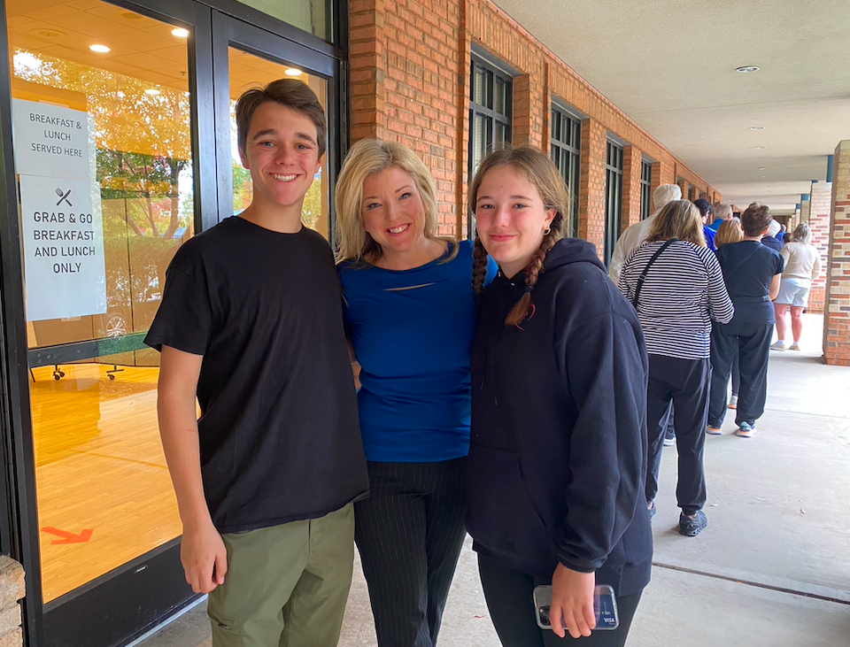 Attorney general candidate Jen Jordan casts ballot in Sandy Springs on