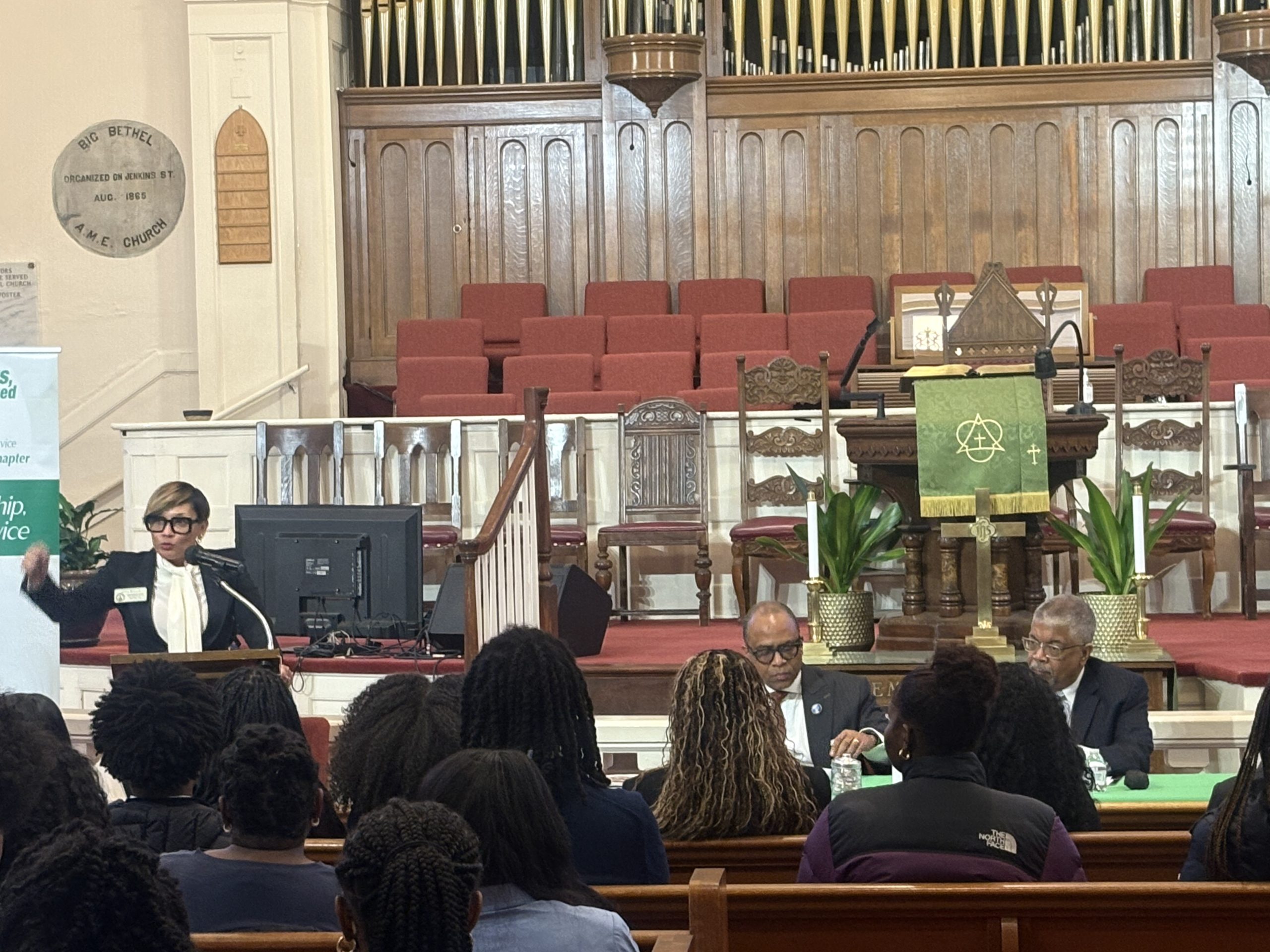  ‘Know the law, own your power’: Atlanta town hall focuses on voting rights and civic action