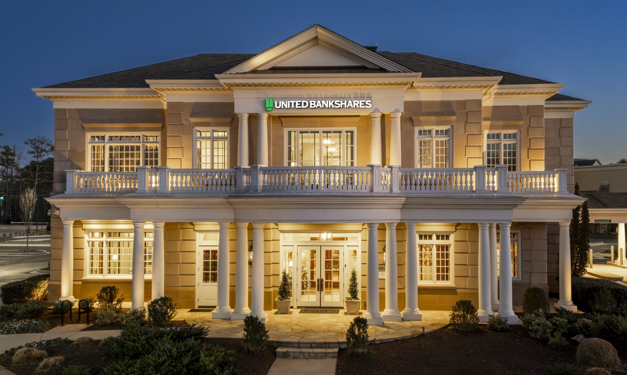 You Don’t Need to Be an Expert to Build a Strong Financial Future