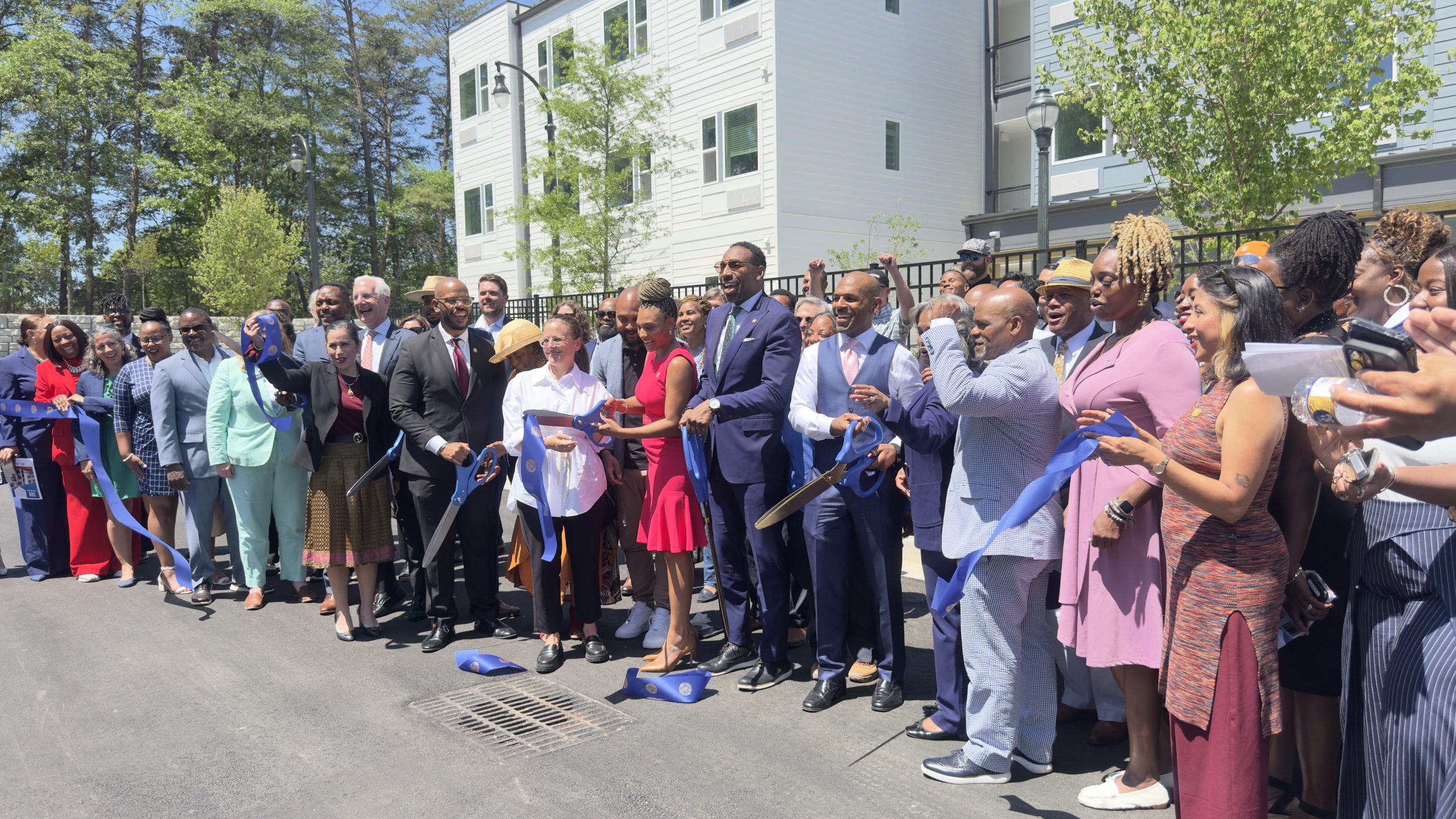 ‘Promises made and promises kept’: The Beacon at Cooper Street marks Atlanta’s 500th unit of rapid housing